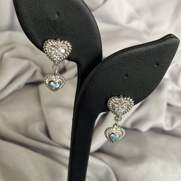 STUNNING Judith Ripka 925 SS Double Heart Blue Topaz/CZ Diamonique Earrings - Picture 8 of 11